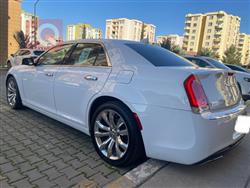 کرایسلەر 300